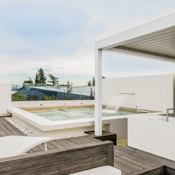 Lapitec outdoor entertaining